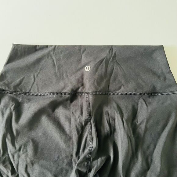 LULULEMON ATHLETICA Solid Black Wunder Under HR Tight 25" Leggings - US 12 - Picture 4 of 7